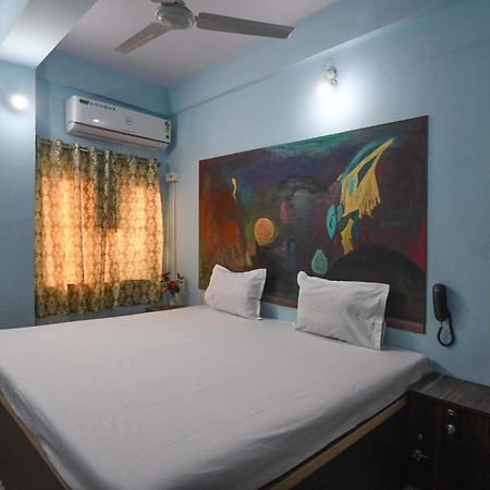 Hotel O Blue Cherry Guest House Calcutta Extérieur photo