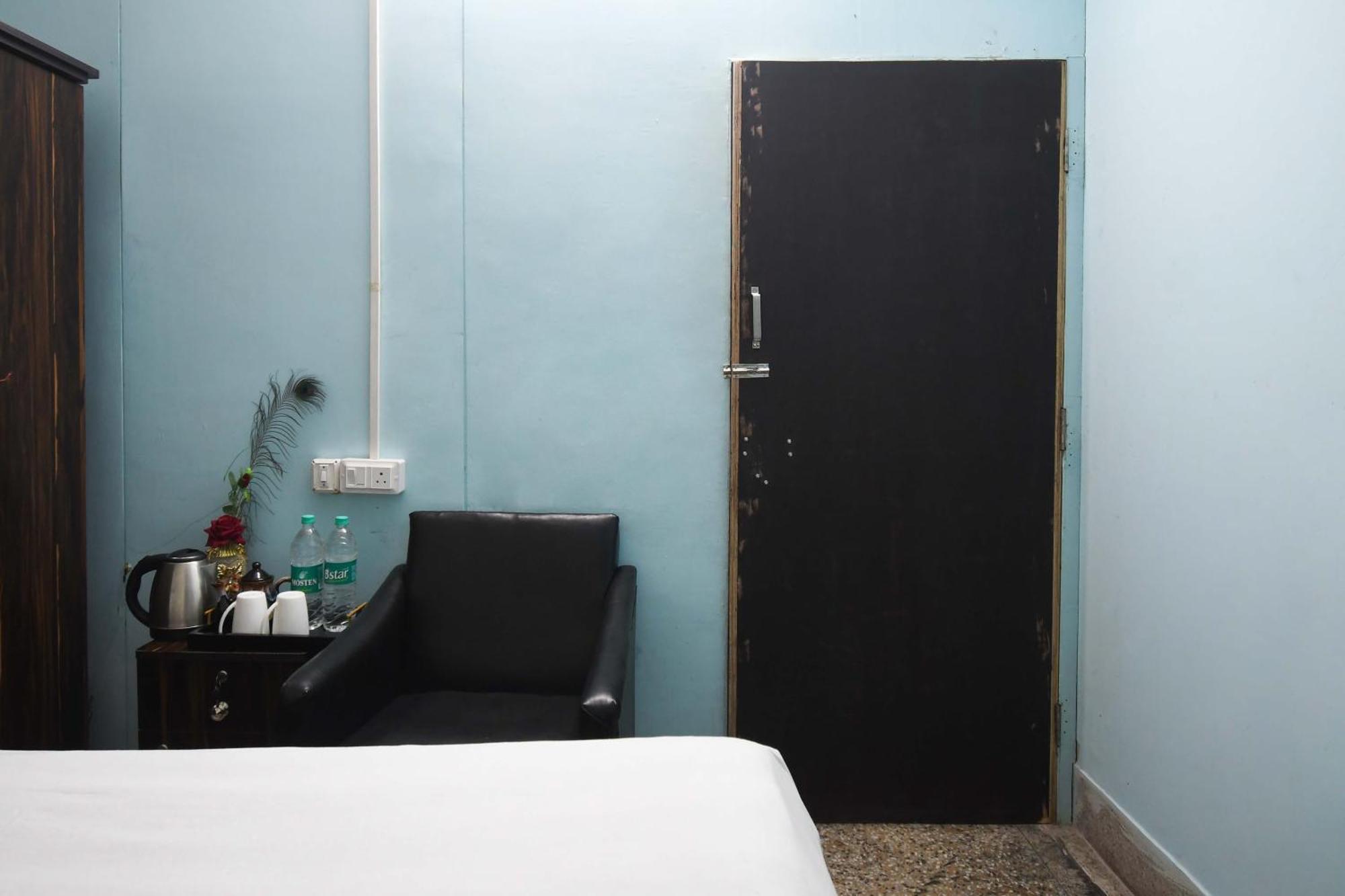 Hotel O Blue Cherry Guest House Calcutta Extérieur photo