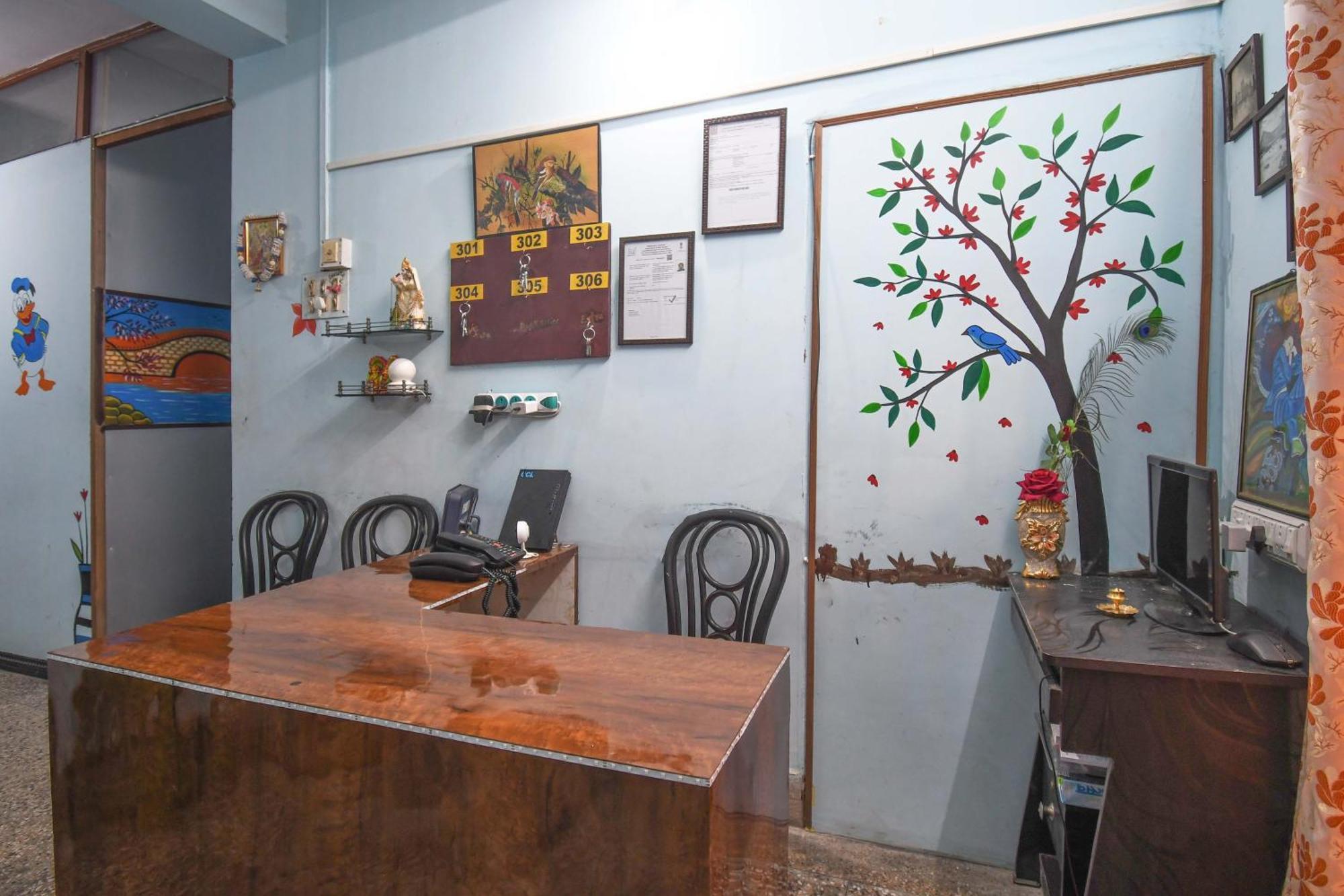 Hotel O Blue Cherry Guest House Calcutta Extérieur photo