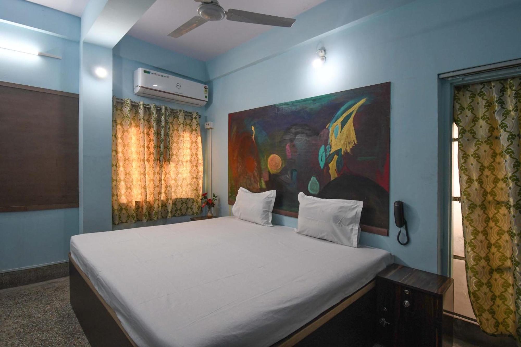 Hotel O Blue Cherry Guest House Calcutta Extérieur photo