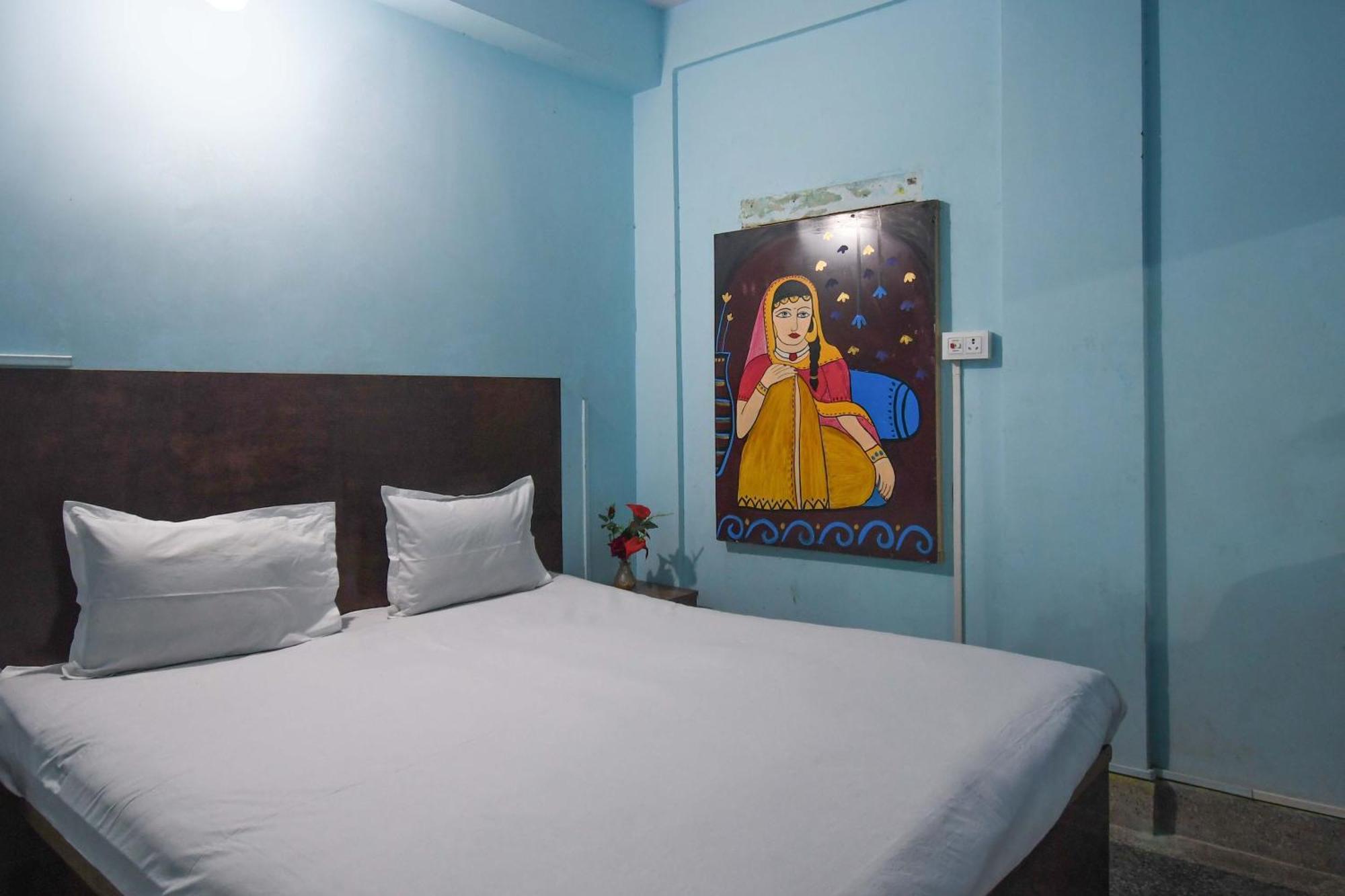 Hotel O Blue Cherry Guest House Calcutta Extérieur photo